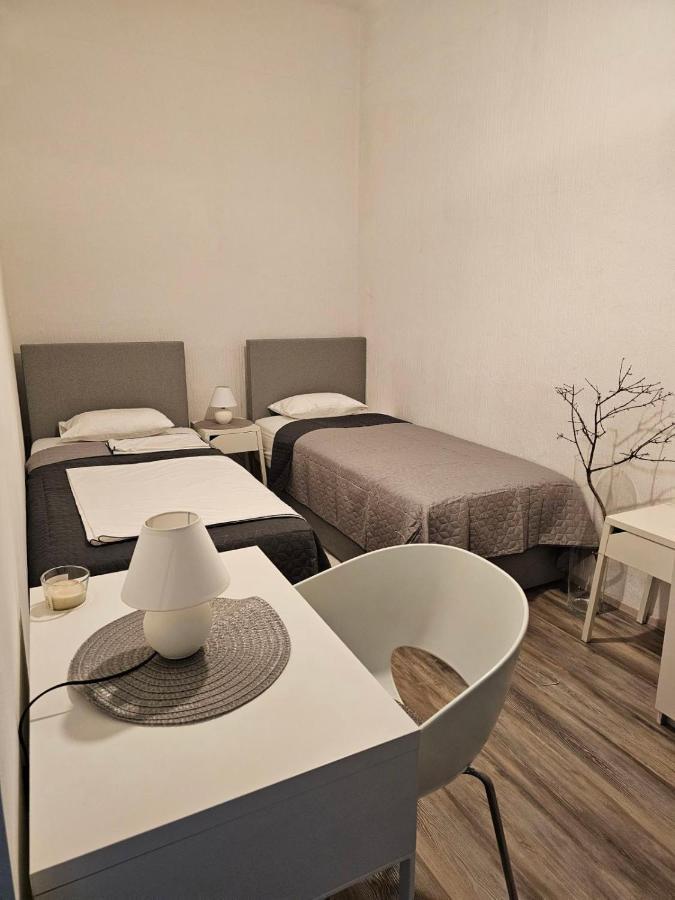 App Garibaldi Apartment Рийека Екстериор снимка